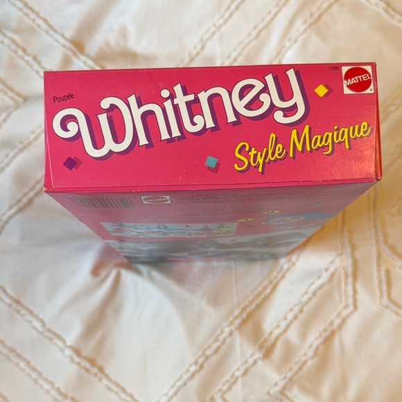 Rare vintage style Magic Whitney Barbie with Blue Outfit and assessories!!! - Picture 3 of 6